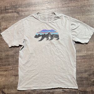 Patagonia Gray T-Shirt with Bear Graphic